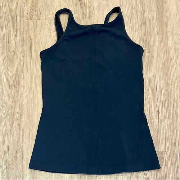 Lululemon Back At It Again Tank Tank in Blue - Picture 3 of 7
